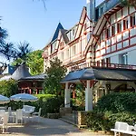 Hotel Miléade Les Pléïades 3*