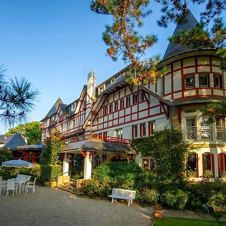 Mileade Les Pleiades Szálloda La Baule