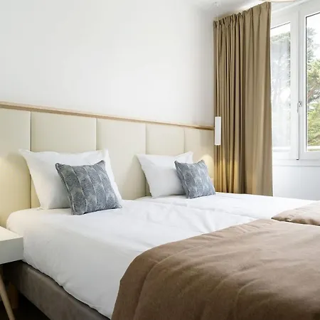 Mileade Les Pleiades Szálloda La Baule