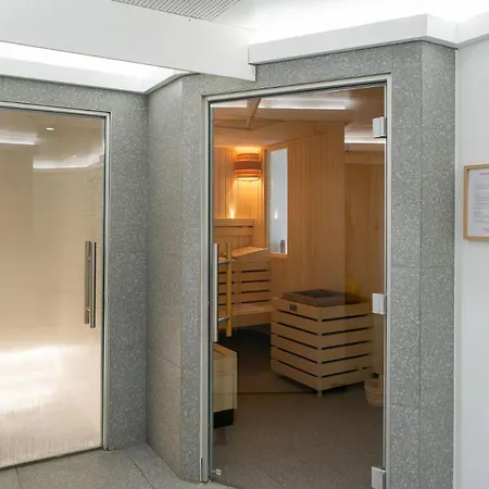 Mileade Les Pleiades Szálloda 3*