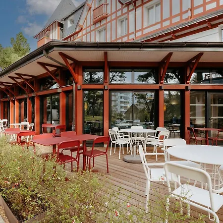 Mileade Les Pleiades Szálloda La Baule