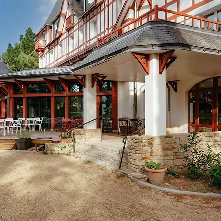 Mileade Les Pleiades 3*